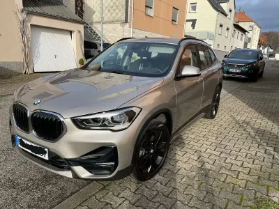 Gebraucht BMW X1 Sport Line 190 PS (139 kW) 2021 Silber SUV