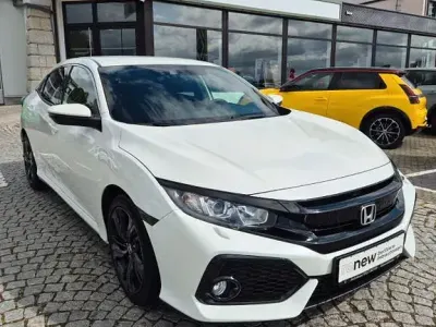 Gebraucht Honda Civic Elegance 129 PS (94 kW) 2017 Weiß Limousine