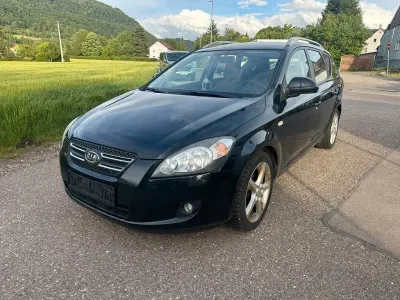 Gebraucht Kia Ceed 116 PS (85 kW) 2009 Schwarz Kleinwagen