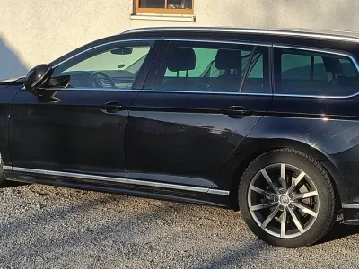 Gebraucht VW Passat R-line 239 PS (175 kW) 2019 Schwarz Kombi
