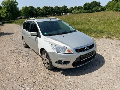 Gebraucht Ford Focus 125 PS (91 kW) 2008 Grau Kombi