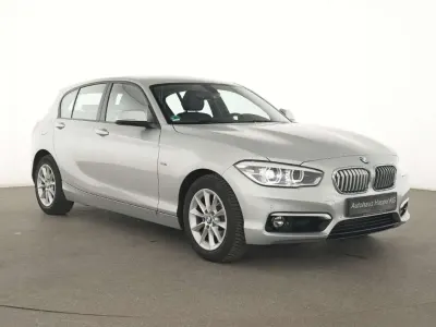 Gebraucht BMW 118 Urban Line 136 PS (100 kW) 2015 Glaciersilber metallic Kleinwagen