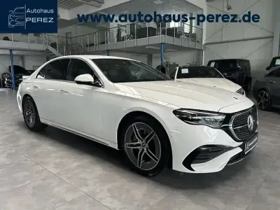 Gebraucht Mercedes E200 Advanced 204 PS (150 kW) 2024 Weiß Limousine