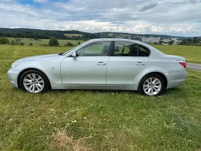 Gebraucht BMW 520 Sport Line 170 PS (125 kW) 2004 Grau Limousine