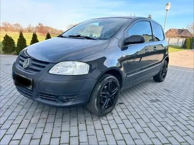Gebraucht VW Fox 55 PS (40 kW) 2006 Schwarz Kleinwagen