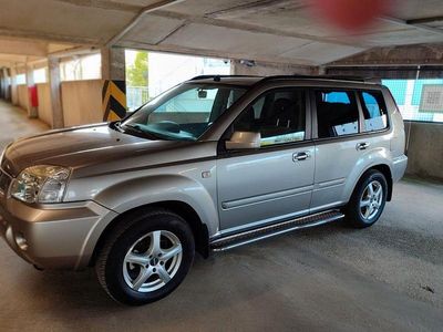 Gebraucht Nissan X-Trail 136 PS (100 kW) 2006 Gold SUV