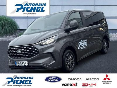 Gebraucht Ford Tourneo Titanium 136 PS (100 kW) 2025 Grau(metallic) Van / Kleinbus