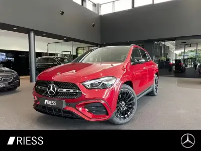 Gebraucht Mercedes GLA200 AMG 163 PS (119 kW) 2026 Manufaktur patagonienrot SUV