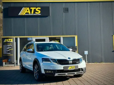 Gebraucht Skoda Octavia Scout Scout 4x4 184 PS (135 kW) 2019 Weiß Kombi