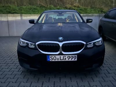 BMW 330e