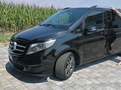 Gebraucht Mercedes V220 Edition 163 PS (119 kW) 2017 Schwarz Van / Kleinbus