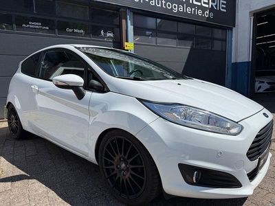 Gebraucht Ford Fiesta Titanium 125 PS (91 kW) 2017 Weiß Kleinwagen