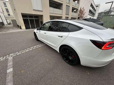 Weiß Gebraucht 2021 Tesla Model 3 Performance Limousine | 24.990 € (Fairer Preis)