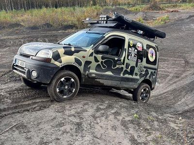 Gebraucht Renault Kangoo 95 PS (69 kW) 2001 Grün Van / Kleinbus