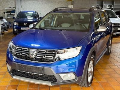 Blau Gebraucht 2021 Dacia Logan MCV Stepway Kombi | 11.390 € (Fairer Preis)