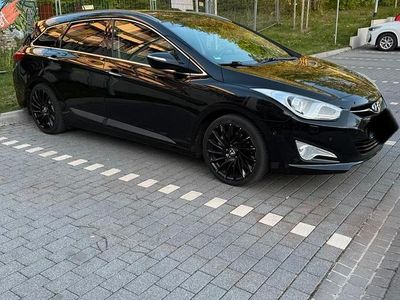 Second-hand Hyundai i40 177 CP (130 kW) 2012 Negru Break