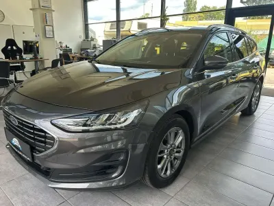 Gebraucht Ford Focus 116 PS (85 kW) 2023 Grau Limousine