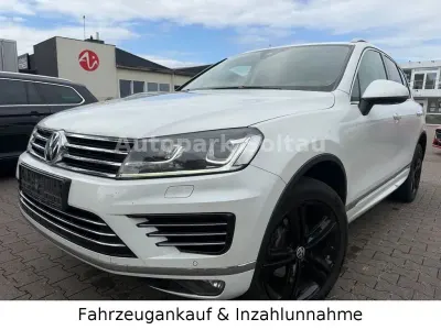 Gebraucht VW Touareg Edition 262 PS (192 kW) 2017 Weiß SUV