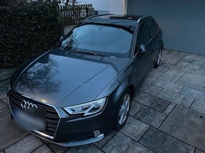 Gebraucht Audi A3 S-Line 150 PS (110 kW) 2018 Grau Limousine