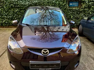 Gebraucht Mazda 2 Independence 75 PS (55 kW) 2008 Violet Kleinwagen