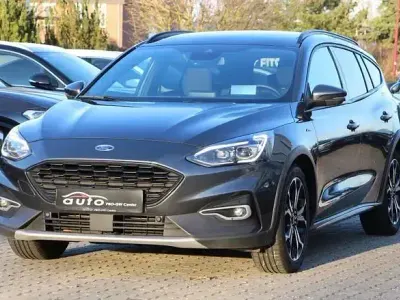 Używany Ford Focus Active X 147 KM (108 kW) 2021 Andere Sedan/Limuzyna