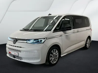 Gebraucht VW Multivan Style 218 PS (160 kW) 2023 Weiß Van / Kleinbus