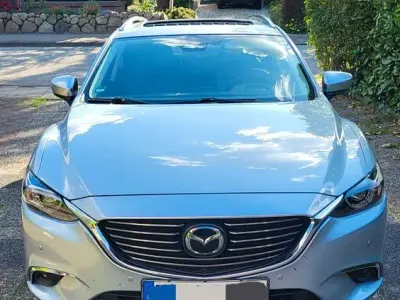 Używany Mazda 6 Nakama Intense 175 KM (128 kW) 2016 Srebrny Sedan/Limuzyna