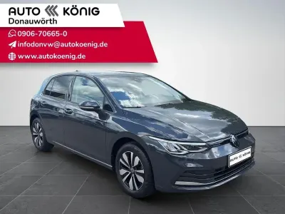 Gebraucht VW Golf VIII Move 110 PS (80 kW) 2024 Grau Limousine