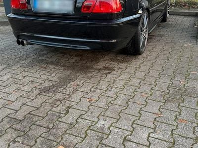 Gebraucht BMW 320 Cabriolet 170 PS (125 kW) 2001 Schwarz Cabrio