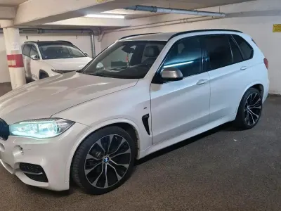 Gebraucht BMW X5 M50 M Sport 248 PS (182 kW) 2013 Weiß SUV