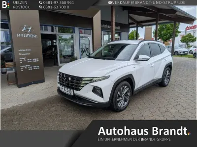 Gebraucht Hyundai Tucson Trend 136 PS (100 kW) 2021 Weiss SUV