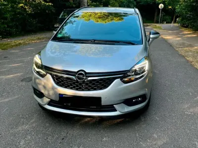 Gebraucht Opel Zafira 140 PS (102 kW) 2017 Silber Van / Kleinbus
