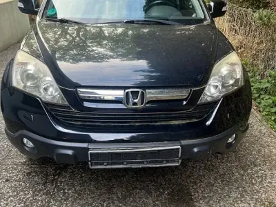Käytetty Honda CR-V Elegance 150 HP (110 kW) 2009 Katumaasturi