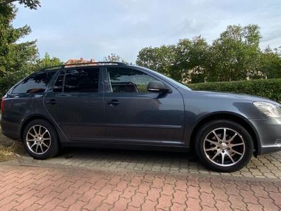 gebraucht Skoda Octavia 1.6 TDI Active Combi Active