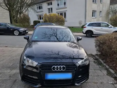 Używany Audi A1 68 KM (50 kW) 2011 Czarny Hatchback