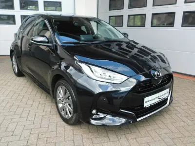 Gebraucht Mazda 2 116 PS (85 kW) 2022 Opera black Kleinwagen