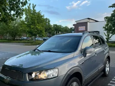 Gebraucht Chevrolet Captiva 163 PS (119 kW) 2012 Grau SUV