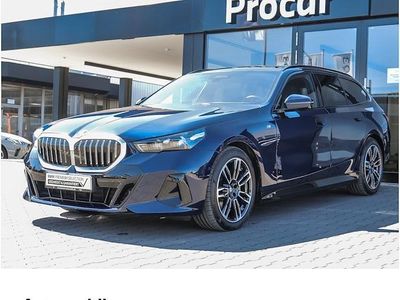 Second-hand BMW 530 Comfort Edition 286 CP (210 kW) 2024 Albastru Break