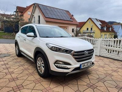 Gebraucht Hyundai Tucson Classic 116 PS (85 kW) 2017 Weiß SUV