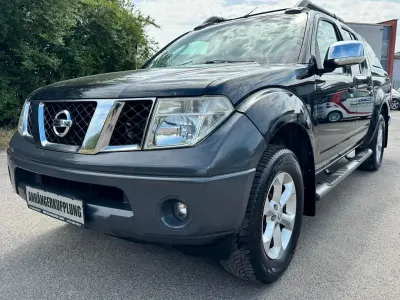 Gebraucht Nissan Navara 171 PS (125 kW) 2011 Schwarz Pickup
