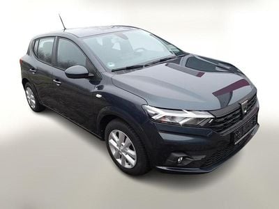 Gebraucht Dacia Sandero Comfort 101 PS (74 kW) 2022 Grau Kleinwagen