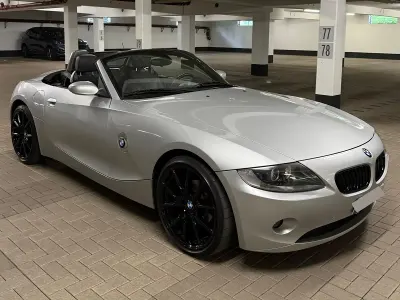 Gebraucht BMW Z4 Sport Line 170 PS (125 kW) 2005 Silber Cabrio