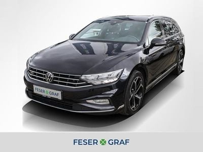 Gebraucht VW Passat R-line 200 PS (147 kW) 2022 Deep black perleffekt Kombi