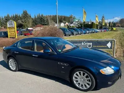 Usata Maserati Quattroporte GT 400 CV (294 kW) 2010 Blu Berlina