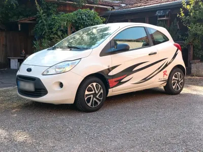 Gebraucht Ford Ka 69 PS (50 kW) 2015 Weiß Kleinwagen