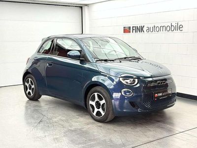 Gebraucht Fiat 500e Action 69 kW (95 PS) 2023 Grün Limousine