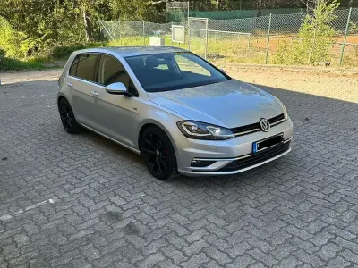 Gebraucht VW Golf VII Join 150 PS (110 kW) 2019 Silber Limousine
