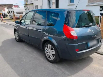 Gebraucht Renault Grand Scénic II 131 PS (96 kW) 2009 Andere farben Van / Kleinbus
