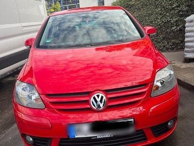 Rot Gebraucht 2006 VW Golf IV Comfortline Kleinwagen | 2.500 € (Fairer Preis)