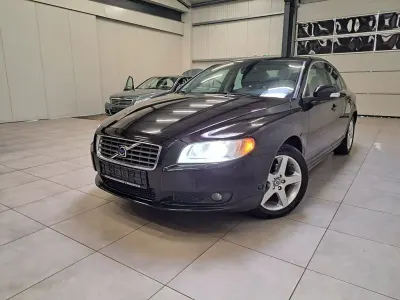 Używany Volvo S80 Summum 200 KM (147 kW) 2008 Czarny Sedan/Limuzyna